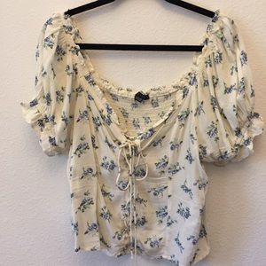 AE Floral Peasant Puff/Ruffle Sleeve Top